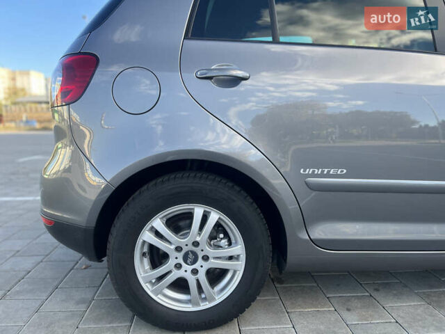 Фольксваген Гольф Плюс 2008 в Черкассах на Automoto.ua Серый Фольксваген Гольф Плюс, объемом двигателя 1.4 л и пробегом 238 тыс. км за 6599 $, фото 26 на Automoto.ua