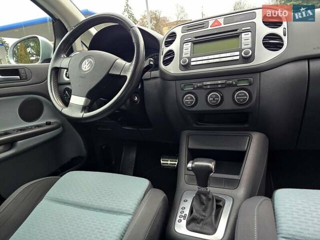 Серый Фольксваген Гольф Плюс, объемом двигателя 1.4 л и пробегом 121 тыс. км за 7400 $, фото 51 на Automoto.ua