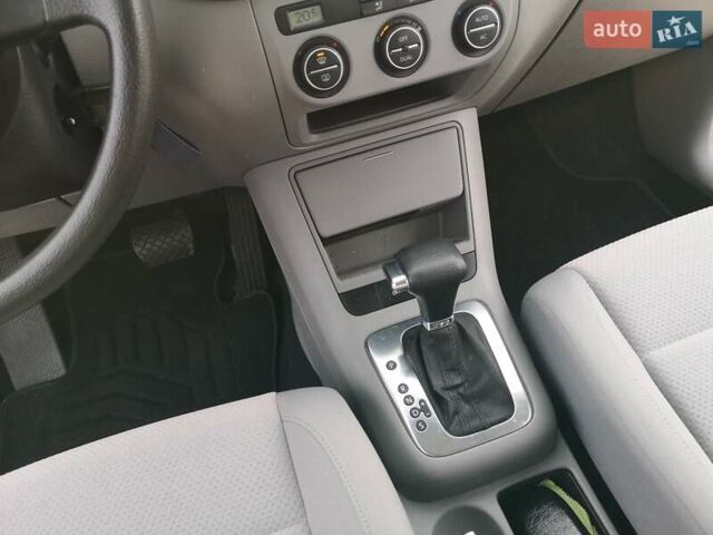 Серый Фольксваген Гольф Плюс, объемом двигателя 0 л и пробегом 178 тыс. км за 7500 $, фото 9 на Automoto.ua