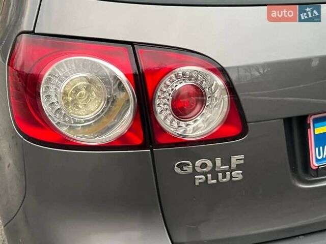 Серый Фольксваген Гольф Плюс, объемом двигателя 0 л и пробегом 187 тыс. км за 5999 $, фото 30 на Automoto.ua