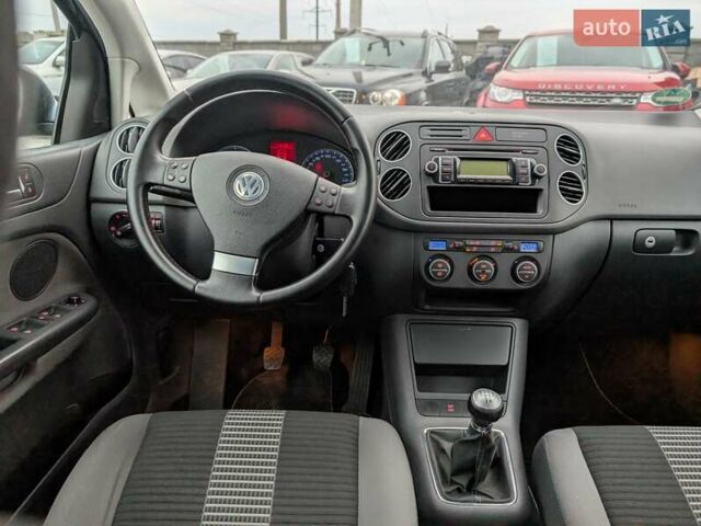 Серый Фольксваген Гольф Плюс, объемом двигателя 1.6 л и пробегом 159 тыс. км за 6950 $, фото 36 на Automoto.ua