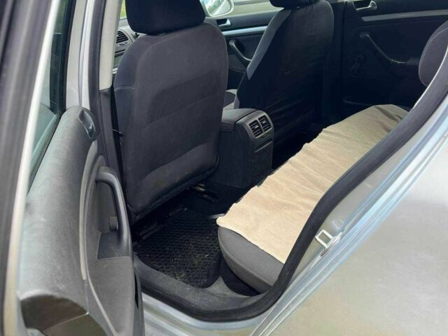 Фольксваген Гольф Плюс 2008 в Бориславе на Automoto.ua Серый Фольксваген Гольф Плюс, объемом двигателя 1.6 л и пробегом 100 тыс. км за 6000 $, фото 8 на Automoto.ua