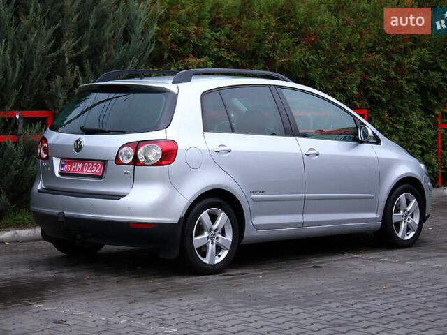 Серый Фольксваген Гольф Плюс, объемом двигателя 1.6 л и пробегом 189 тыс. км за 7800 $, фото 11 на Automoto.ua