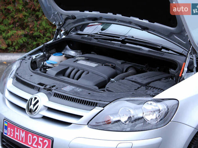 Серый Фольксваген Гольф Плюс, объемом двигателя 1.6 л и пробегом 189 тыс. км за 7800 $, фото 32 на Automoto.ua