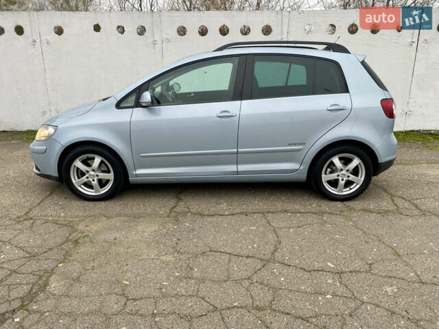 Серый Фольксваген Гольф Плюс, объемом двигателя 1.4 л и пробегом 199 тыс. км за 7500 $, фото 5 на Automoto.ua
