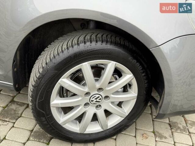 Серый Фольксваген Гольф Плюс, объемом двигателя 1.4 л и пробегом 155 тыс. км за 5700 $, фото 87 на Automoto.ua