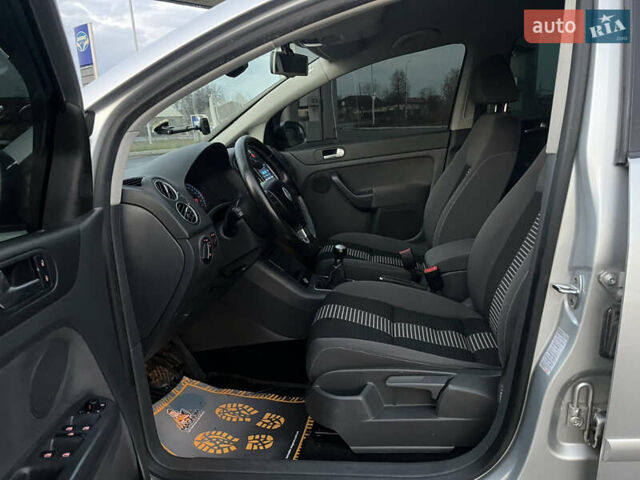 Серый Фольксваген Гольф Плюс, объемом двигателя 1.4 л и пробегом 243 тыс. км за 7300 $, фото 13 на Automoto.ua