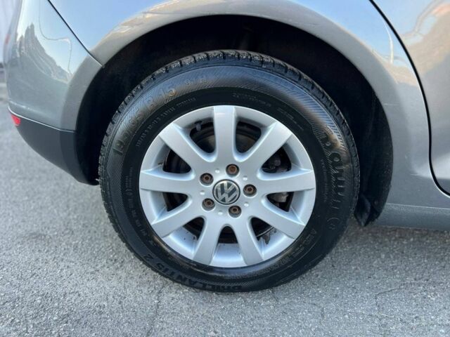 Сірий Фольксваген Golf Plus, об'ємом двигуна 1.4 л та пробігом 137 тис. км за 7950 $, фото 19 на Automoto.ua