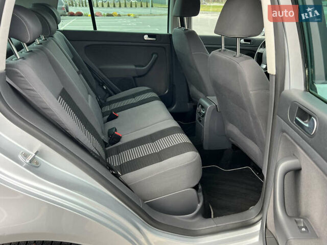 Сірий Фольксваген Golf Plus, об'ємом двигуна 1.4 л та пробігом 183 тис. км за 7899 $, фото 27 на Automoto.ua