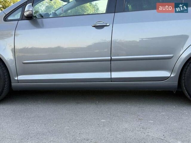 Серый Фольксваген Гольф Плюс, объемом двигателя 1.4 л и пробегом 263 тыс. км за 7399 $, фото 6 на Automoto.ua