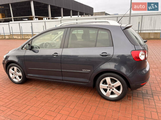 Серый Фольксваген Гольф Плюс, объемом двигателя 1.6 л и пробегом 128 тыс. км за 6700 $, фото 54 на Automoto.ua