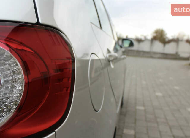 Серый Фольксваген Гольф Плюс, объемом двигателя 1.6 л и пробегом 210 тыс. км за 7500 $, фото 25 на Automoto.ua