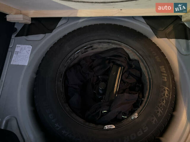 Серый Фольксваген Гольф Плюс, объемом двигателя 0 л и пробегом 221 тыс. км за 6300 $, фото 64 на Automoto.ua