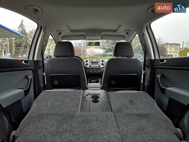 Серый Фольксваген Гольф Плюс, объемом двигателя 1.4 л и пробегом 121 тыс. км за 7400 $, фото 111 на Automoto.ua