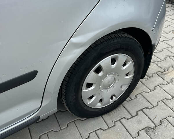 Сірий Фольксваген Golf Plus, об'ємом двигуна 1.6 л та пробігом 234 тис. км за 6800 $, фото 8 на Automoto.ua