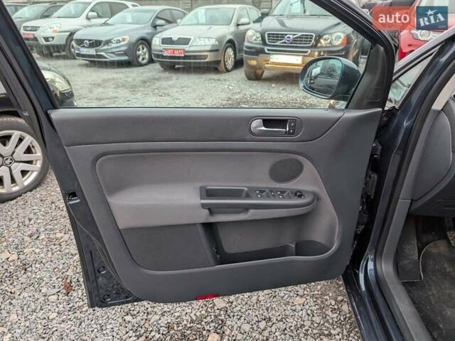 Серый Фольксваген Гольф Плюс, объемом двигателя 1.6 л и пробегом 159 тыс. км за 6950 $, фото 23 на Automoto.ua