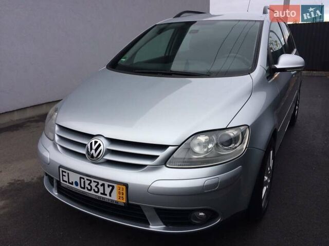 Серый Фольксваген Гольф Плюс, объемом двигателя 1.4 л и пробегом 195 тыс. км за 6900 $, фото 13 на Automoto.ua