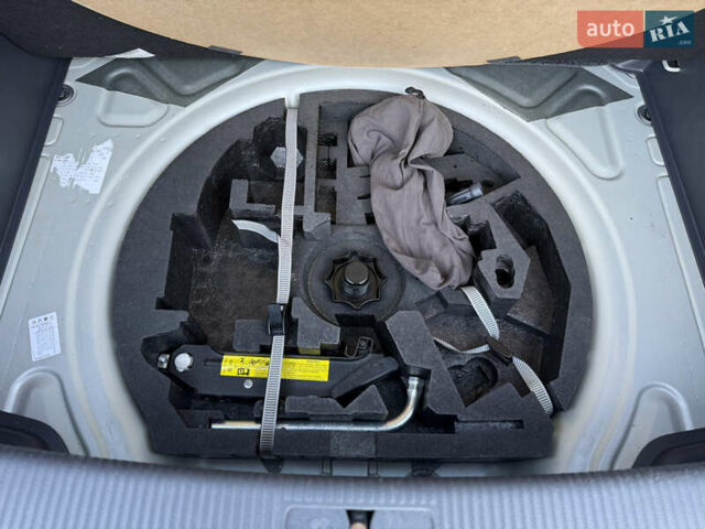 Сірий Фольксваген Golf Plus, об'ємом двигуна 1.39 л та пробігом 153 тис. км за 6800 $, фото 23 на Automoto.ua