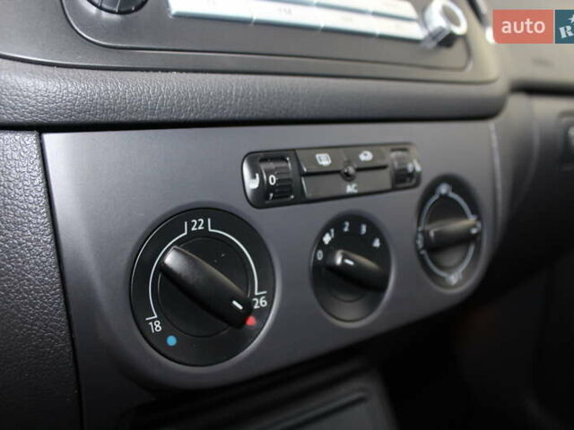 Фольксваген Гольф Плюс 2008 в Трускавце на Automoto.ua Серый Фольксваген Гольф Плюс, объемом двигателя 1.6 л и пробегом 195 тыс. км за 6790 $, фото 72 на Automoto.ua