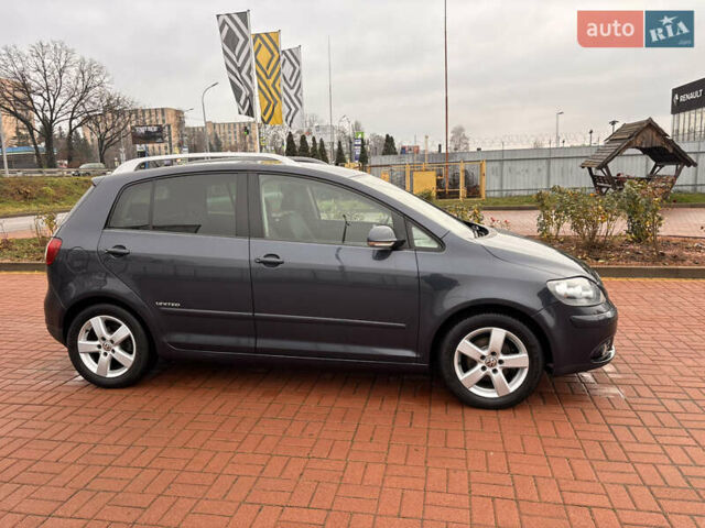 Серый Фольксваген Гольф Плюс, объемом двигателя 1.6 л и пробегом 128 тыс. км за 6700 $, фото 5 на Automoto.ua