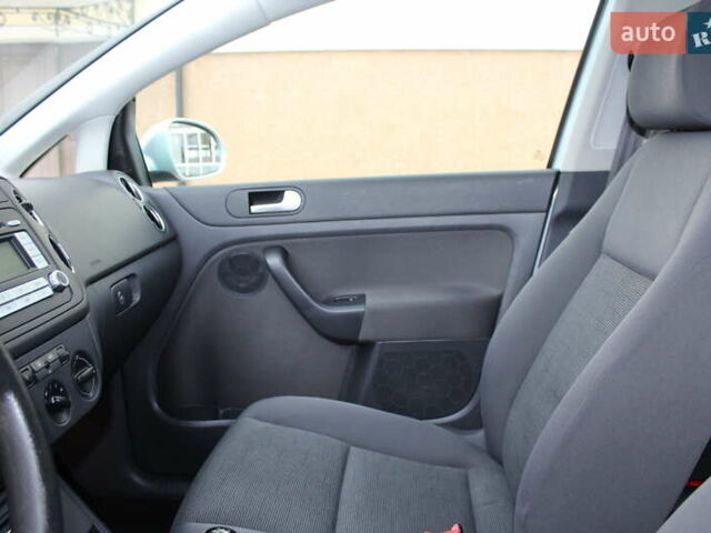 Фольксваген Гольф Плюс 2008 в Трускавце на Automoto.ua Серый Фольксваген Гольф Плюс, объемом двигателя 1.6 л и пробегом 195 тыс. км за 6790 $, фото 69 на Automoto.ua