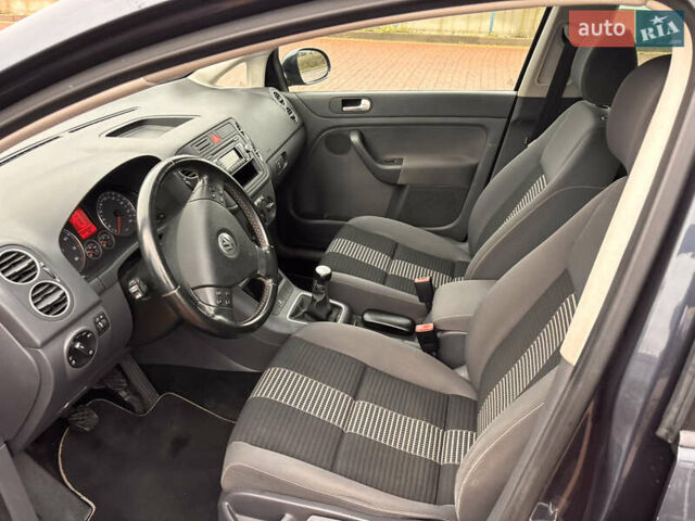 Серый Фольксваген Гольф Плюс, объемом двигателя 1.6 л и пробегом 128 тыс. км за 6700 $, фото 30 на Automoto.ua