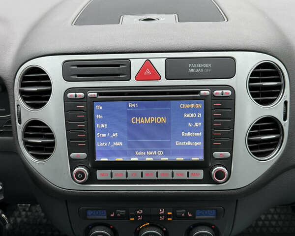 Серый Фольксваген Гольф Плюс, объемом двигателя 1.6 л и пробегом 225 тыс. км за 7399 $, фото 47 на Automoto.ua