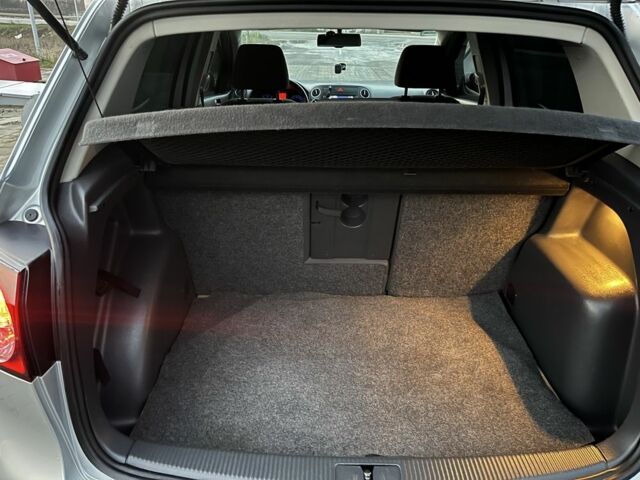 Серый Фольксваген Гольф Плюс, объемом двигателя 1.4 л и пробегом 243 тыс. км за 7300 $, фото 19 на Automoto.ua