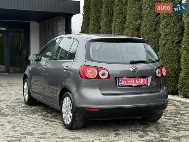 Серый Фольксваген Гольф Плюс, объемом двигателя 1.4 л и пробегом 155 тыс. км за 5700 $, фото 32 на Automoto.ua