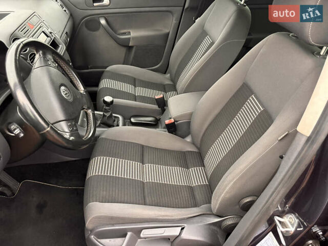 Серый Фольксваген Гольф Плюс, объемом двигателя 1.6 л и пробегом 128 тыс. км за 6700 $, фото 29 на Automoto.ua