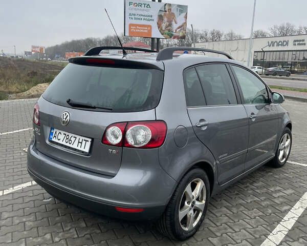 Серый Фольксваген Гольф Плюс, объемом двигателя 1.39 л и пробегом 219 тыс. км за 6200 $, фото 4 на Automoto.ua