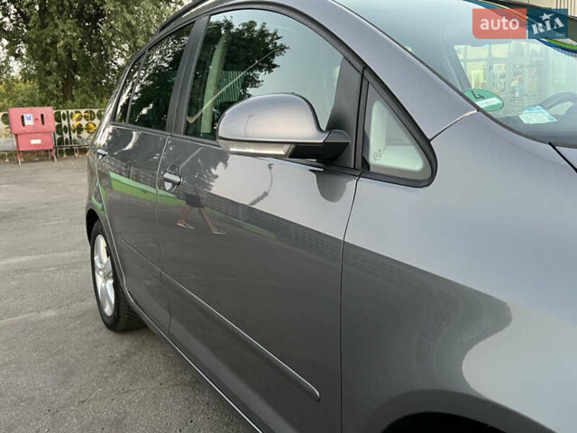 Серый Фольксваген Гольф Плюс, объемом двигателя 0 л и пробегом 221 тыс. км за 6300 $, фото 21 на Automoto.ua