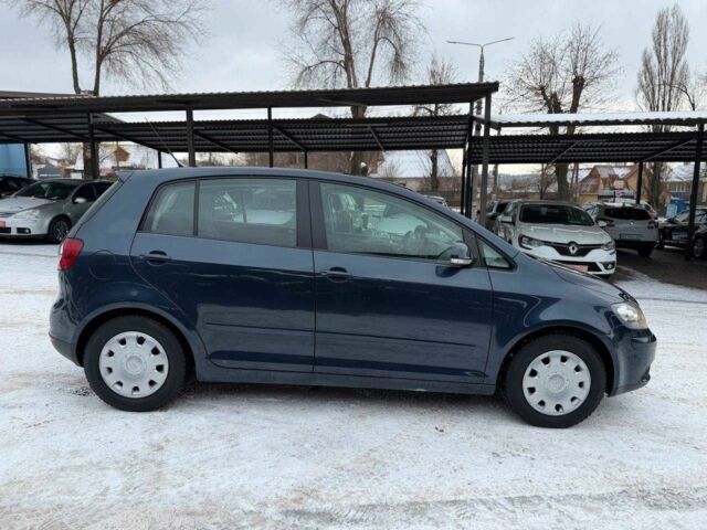 Серый Фольксваген Гольф Плюс, объемом двигателя 1.6 л и пробегом 248 тыс. км за 6900 $, фото 9 на Automoto.ua