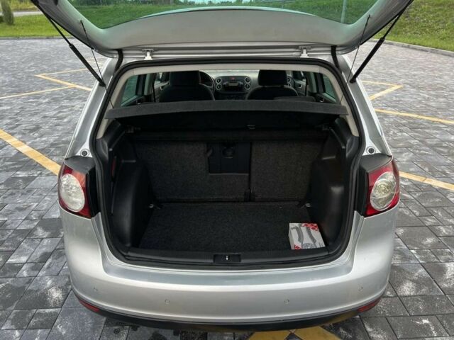 Сірий Фольксваген Golf Plus, об'ємом двигуна 1.4 л та пробігом 196 тис. км за 4850 $, фото 6 на Automoto.ua