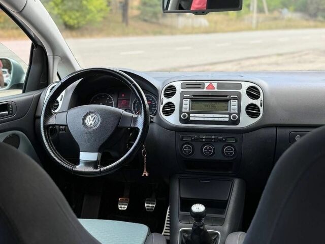 Сірий Фольксваген Golf Plus, об'ємом двигуна 1.6 л та пробігом 224 тис. км за 6950 $, фото 12 на Automoto.ua