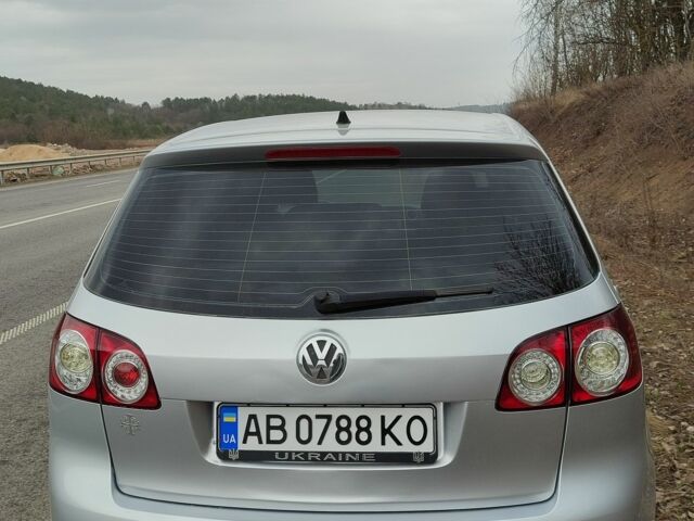 Серый Фольксваген Гольф Плюс, объемом двигателя 1.6 л и пробегом 199 тыс. км за 6550 $, фото 3 на Automoto.ua