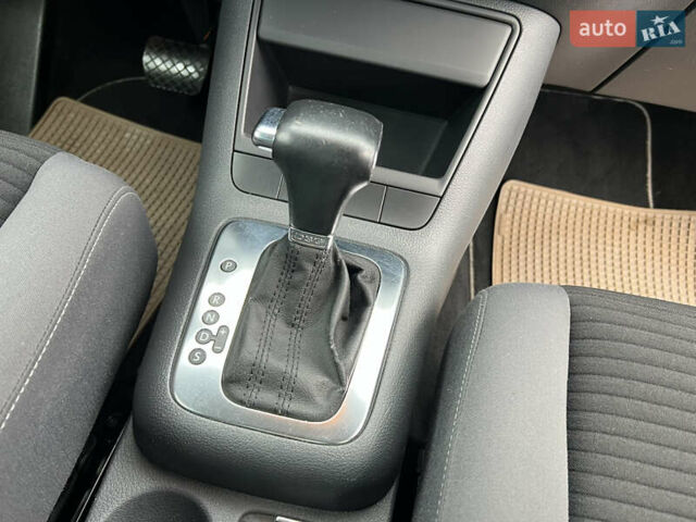 Сірий Фольксваген Golf Plus, об'ємом двигуна 1.4 л та пробігом 183 тис. км за 7899 $, фото 22 на Automoto.ua
