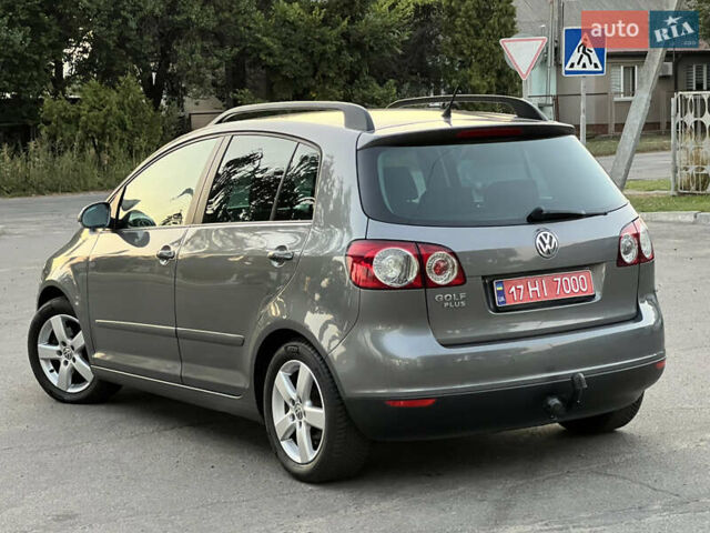 Серый Фольксваген Гольф Плюс, объемом двигателя 0 л и пробегом 221 тыс. км за 6300 $, фото 12 на Automoto.ua
