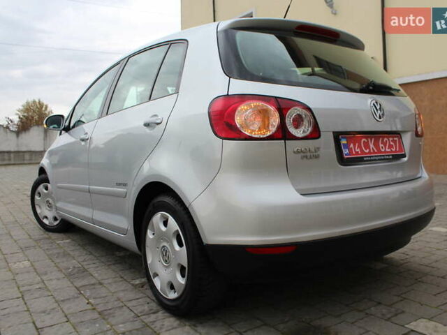 Фольксваген Гольф Плюс 2008 в Трускавце на Automoto.ua Серый Фольксваген Гольф Плюс, объемом двигателя 1.6 л и пробегом 195 тыс. км за 6790 $, фото 15 на Automoto.ua