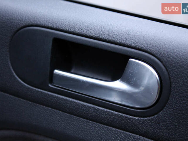 Серый Фольксваген Гольф Плюс, объемом двигателя 1.6 л и пробегом 189 тыс. км за 7800 $, фото 54 на Automoto.ua