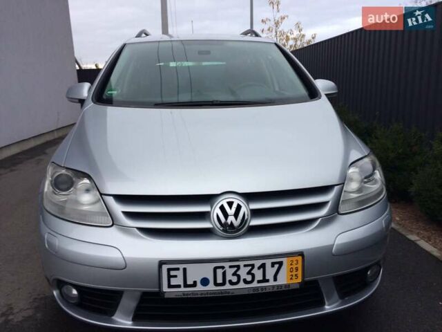 Серый Фольксваген Гольф Плюс, объемом двигателя 1.4 л и пробегом 195 тыс. км за 6900 $, фото 12 на Automoto.ua