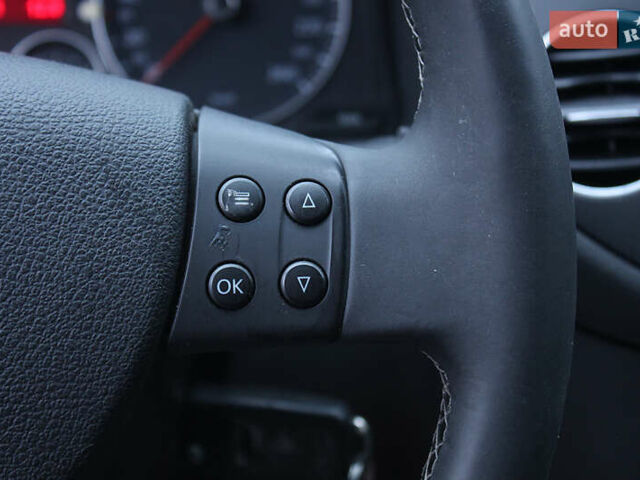 Серый Фольксваген Гольф Плюс, объемом двигателя 1.6 л и пробегом 189 тыс. км за 7800 $, фото 42 на Automoto.ua