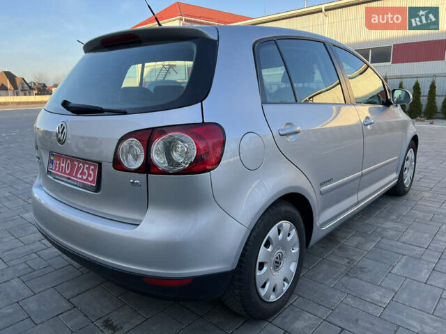 Серый Фольксваген Гольф Плюс, объемом двигателя 1.6 л и пробегом 99 тыс. км за 7250 $, фото 18 на Automoto.ua