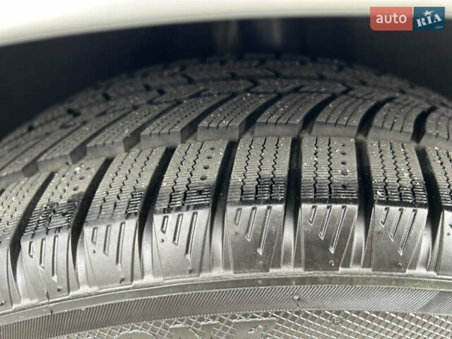 Сірий Фольксваген Golf Plus, об'ємом двигуна 1.4 л та пробігом 183 тис. км за 7899 $, фото 31 на Automoto.ua