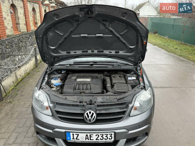 Серый Фольксваген Гольф Плюс, объемом двигателя 1.6 л и пробегом 225 тыс. км за 7399 $, фото 88 на Automoto.ua