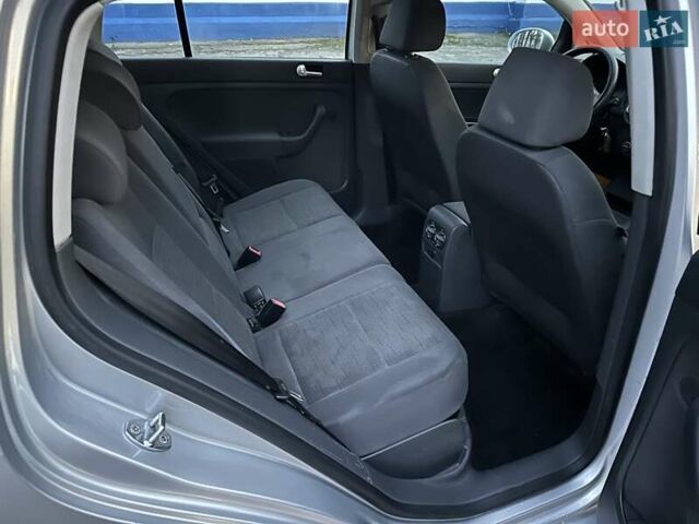 Серый Фольксваген Гольф Плюс, объемом двигателя 1.6 л и пробегом 144 тыс. км за 8200 $, фото 29 на Automoto.ua