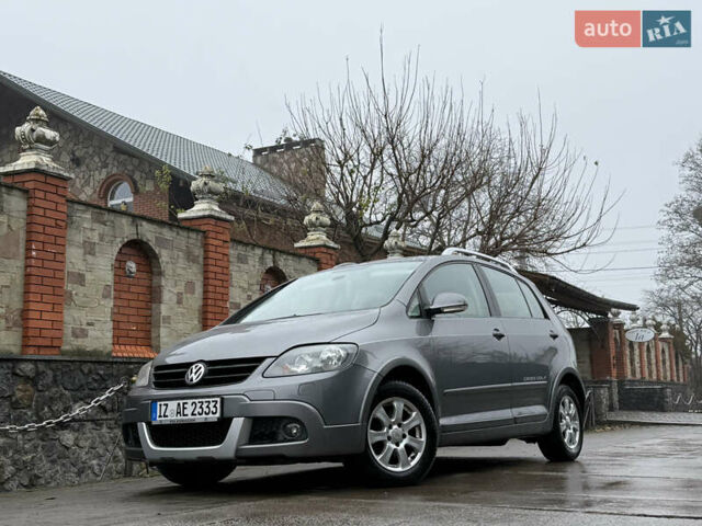 Серый Фольксваген Гольф Плюс, объемом двигателя 1.6 л и пробегом 225 тыс. км за 7399 $, фото 106 на Automoto.ua