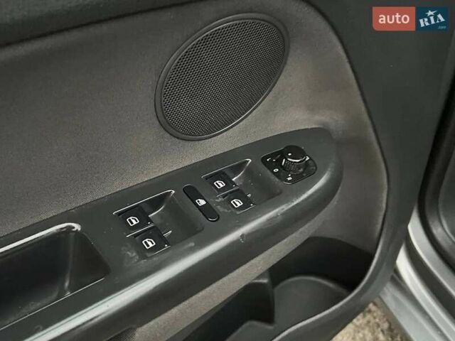 Серый Фольксваген Гольф Плюс, объемом двигателя 0 л и пробегом 187 тыс. км за 5999 $, фото 28 на Automoto.ua