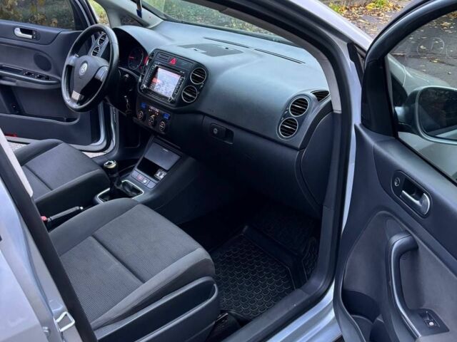Сірий Фольксваген Golf Plus, об'ємом двигуна 1.9 л та пробігом 264 тис. км за 4650 $, фото 9 на Automoto.ua