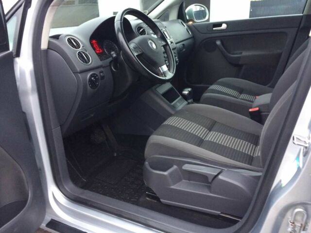 Серый Фольксваген Гольф Плюс, объемом двигателя 1.4 л и пробегом 195 тыс. км за 6800 $, фото 13 на Automoto.ua